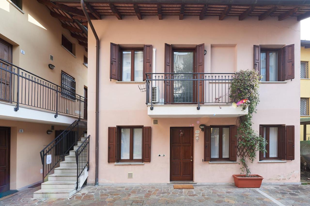 Ferienwohnung Residenza Jasmine - La Guarida Udine Exterior foto